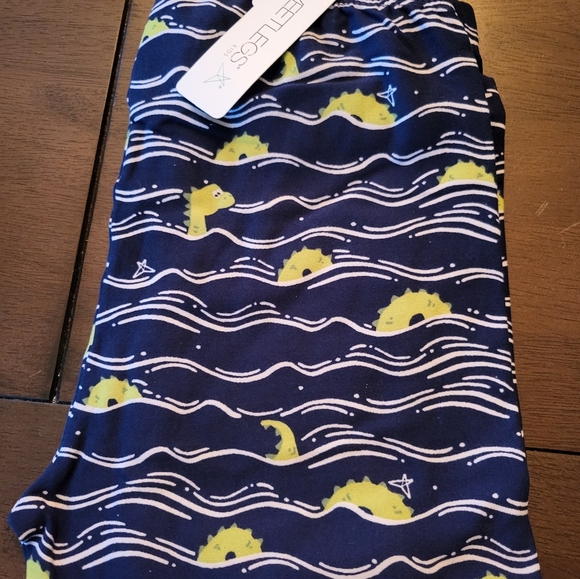 KIDS sized Lochness Sweetlegs - Picture 2 of 5